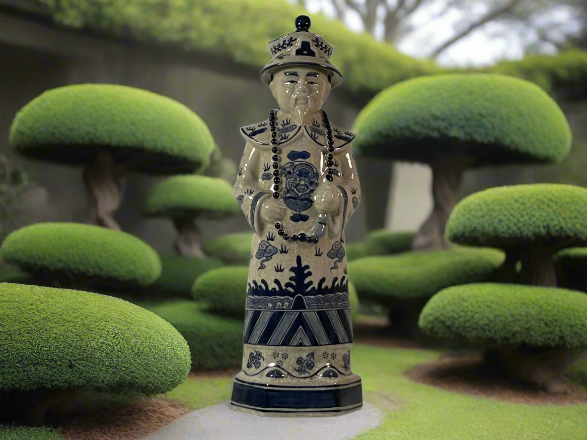 Asian Dynasty Figurine