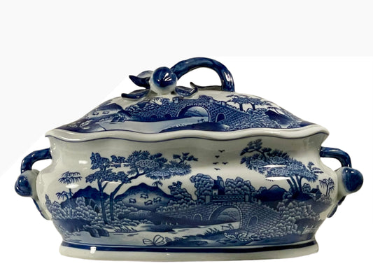 Chinoiserie 16” Vintage Bombay Chinoiserie Covered Tureen