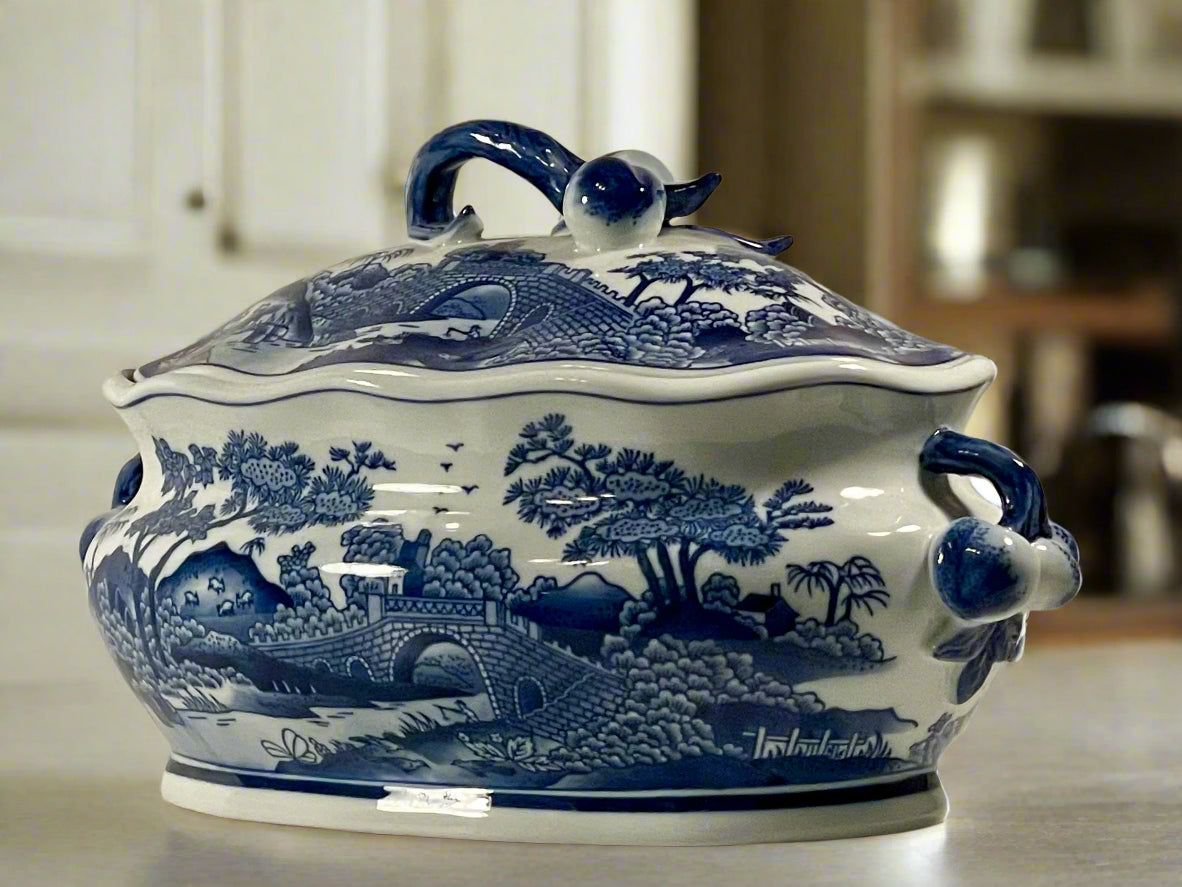Chinoiserie 16” Vintage Bombay Chinoiserie Covered Tureen