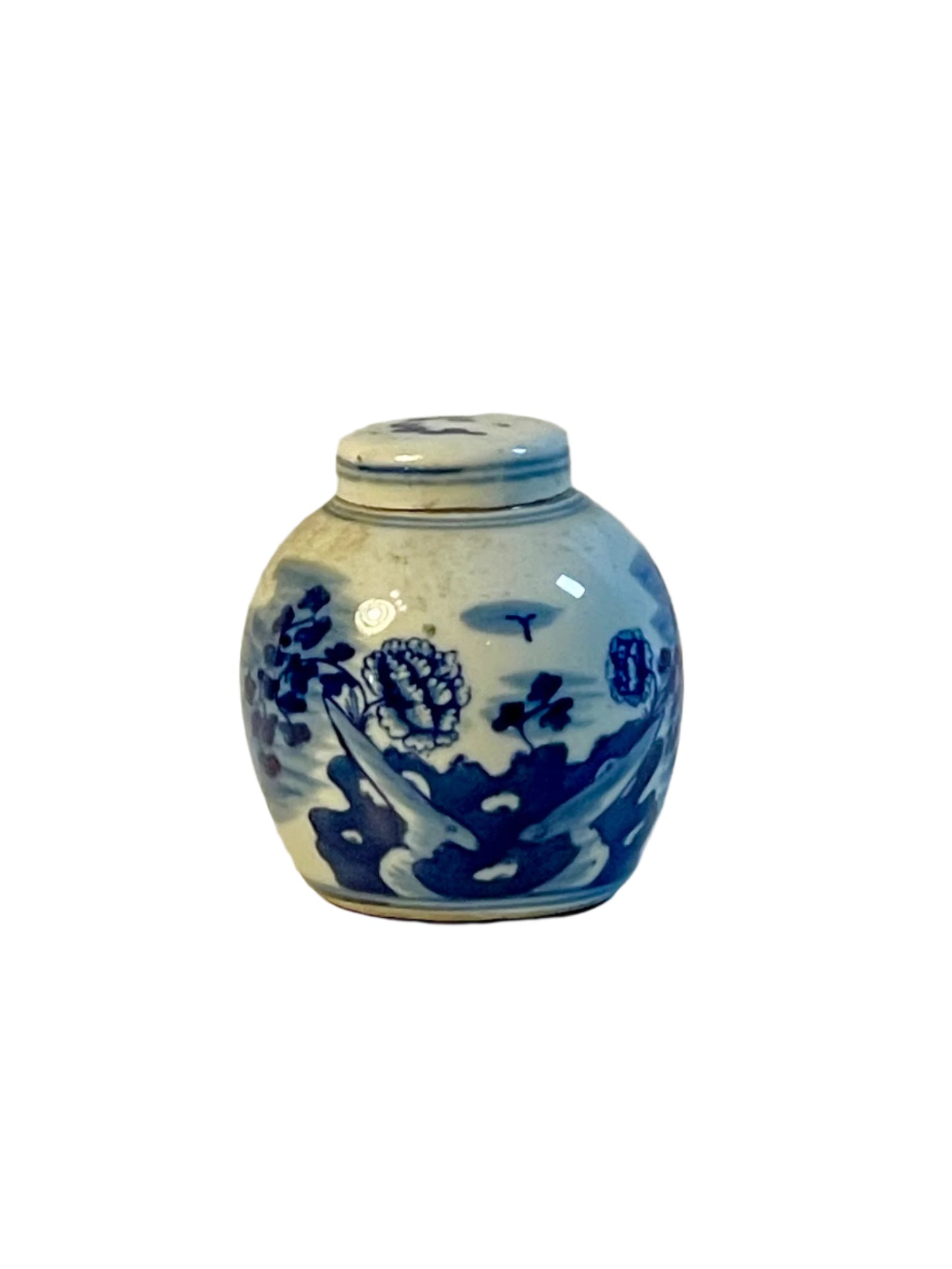 Chinoiserie Ginger Jar with attached lid
