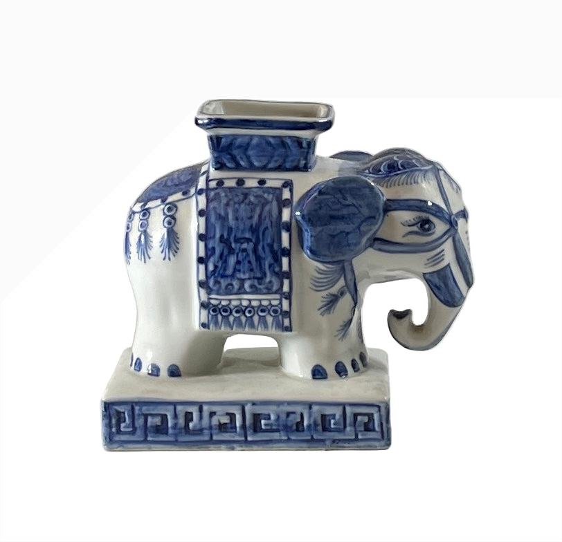 Chinoiserie Blue & White Elephant Vase Bookends