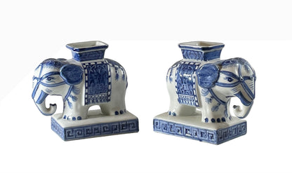 Chinoiserie Blue & White Elephant Vase Bookends